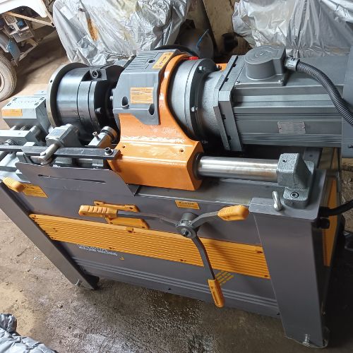 Bar Threading Machine